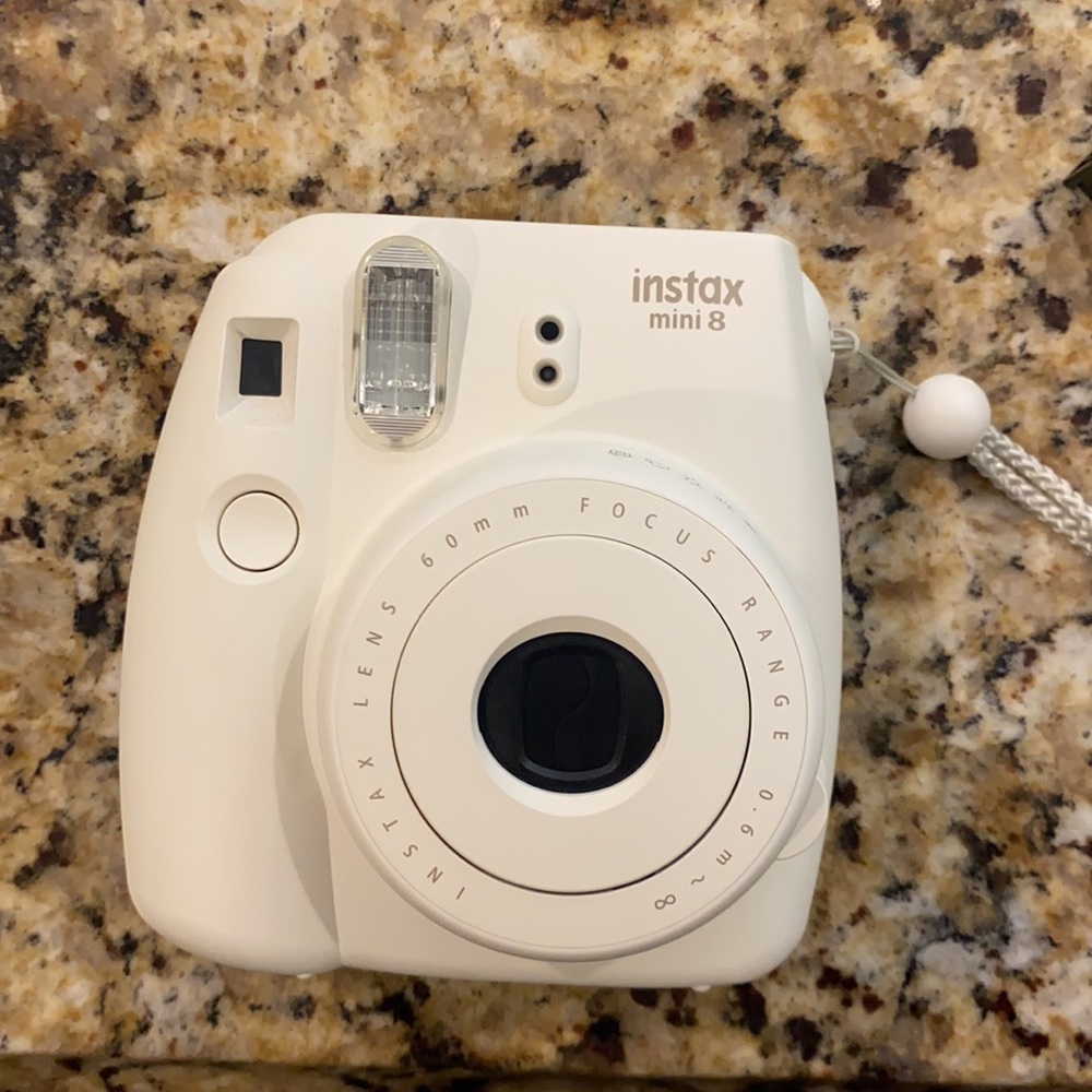 INSTAX mini 8